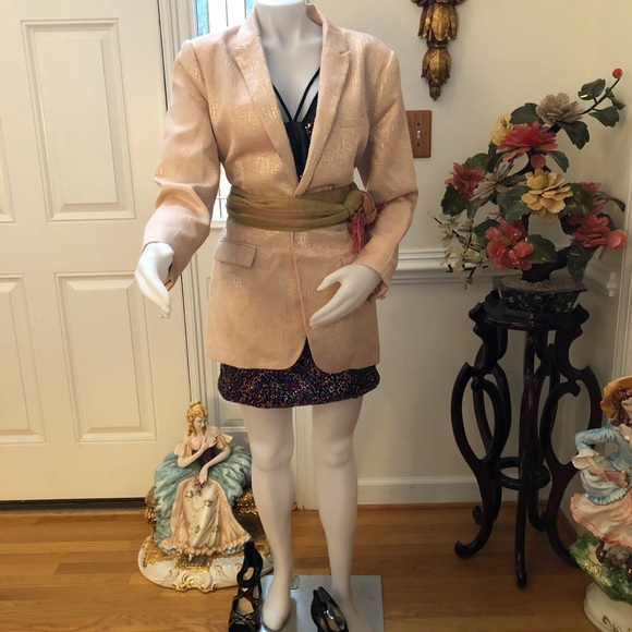 EXCELLENT CONDITION NASTY GAL PINK METALLIC BLAZER - Picture 4 of 5